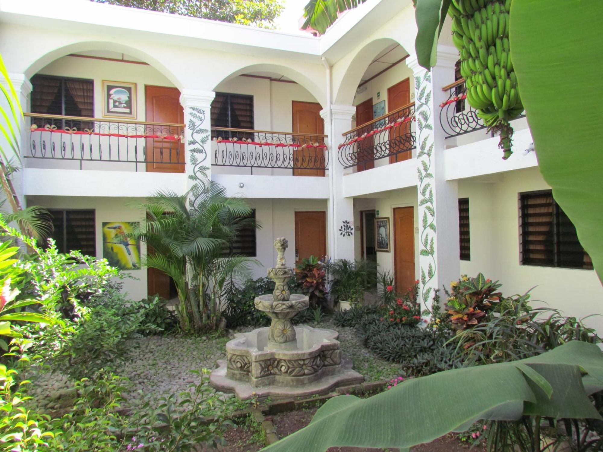 Hotel Villa Serena Escalon San Salvador Exterior foto